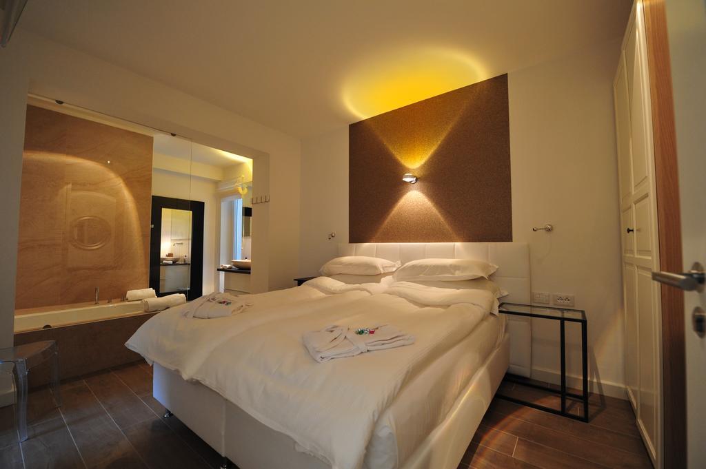 Zeno Suites San Zeno di Montagna Bilik gambar