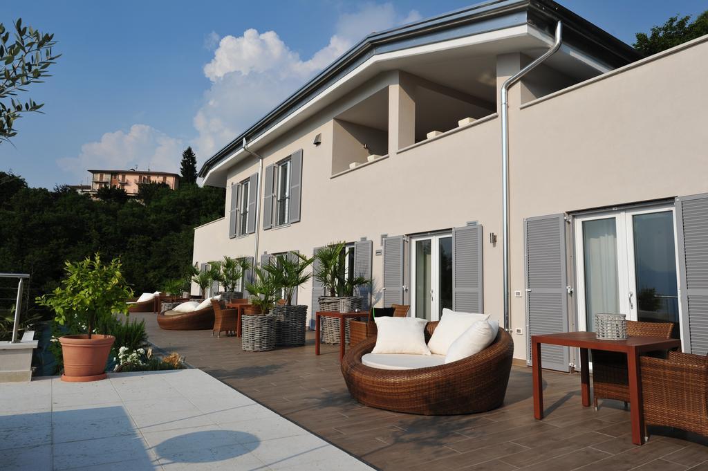 Zeno Suites San Zeno di Montagna Luaran gambar